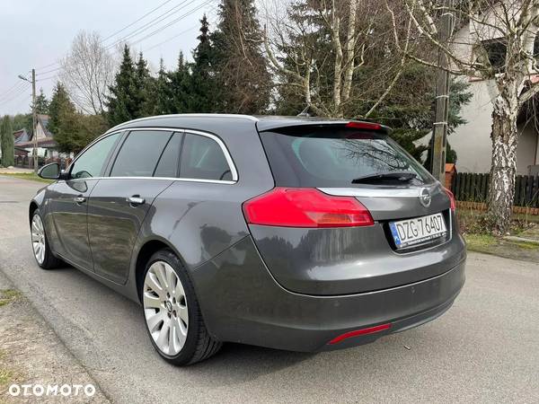 Opel Insignia - 12