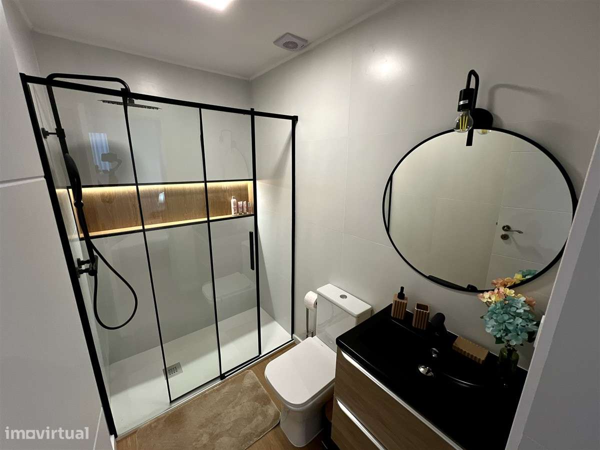 T1+1 Remodelado, mobilado e equipado, centro Póvoa de Varzim-12