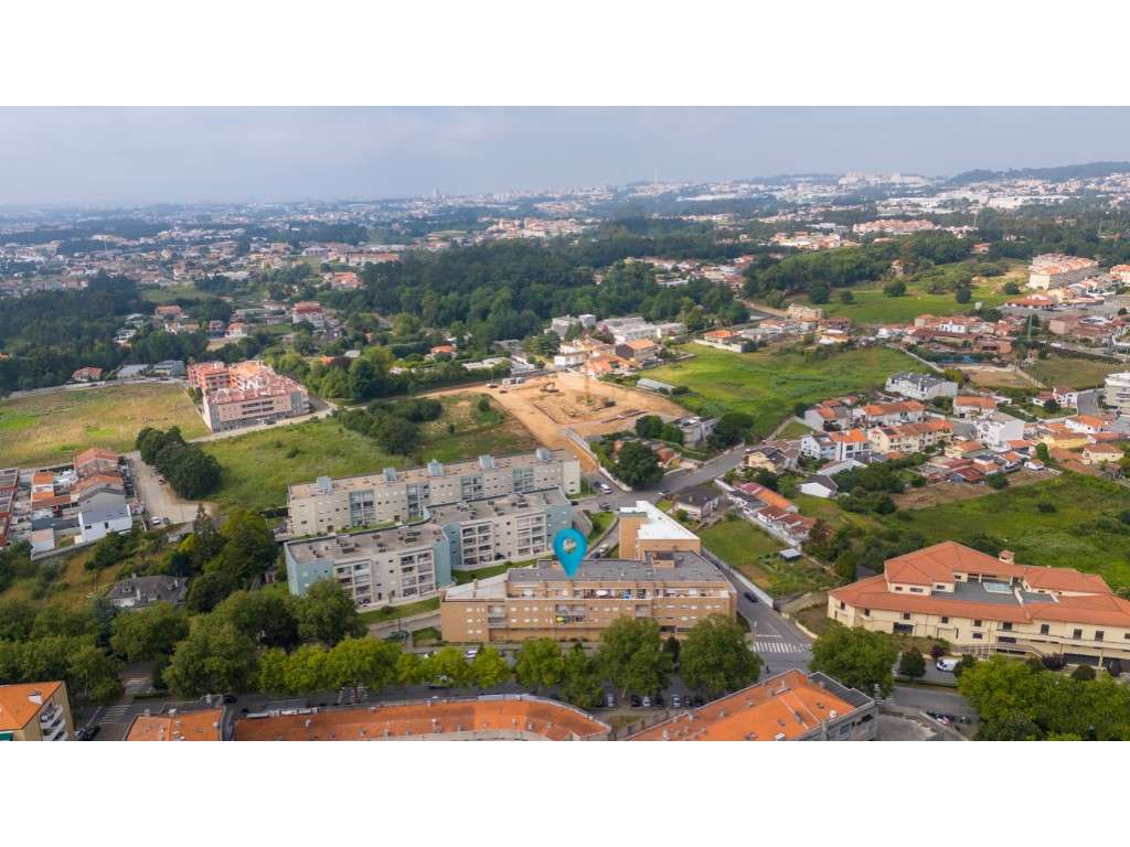 T3 com 161 m² no Coração de Arcozelo | Garagem para 2 Carros | Exce...-31
