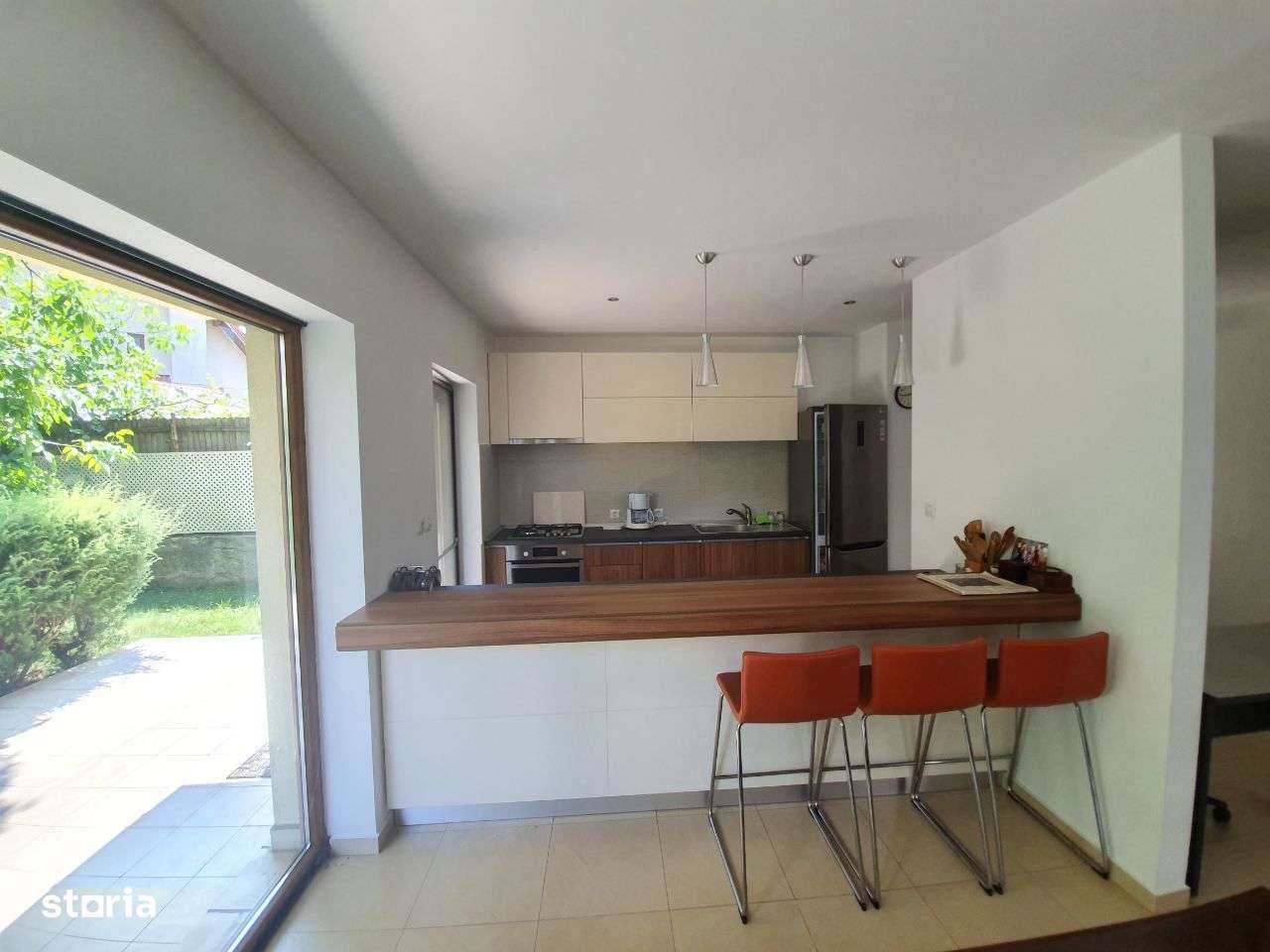 BANEASA - Benzinaria MOL, Vila P+1, teren 1500 mp - Imagine principală: 5/11