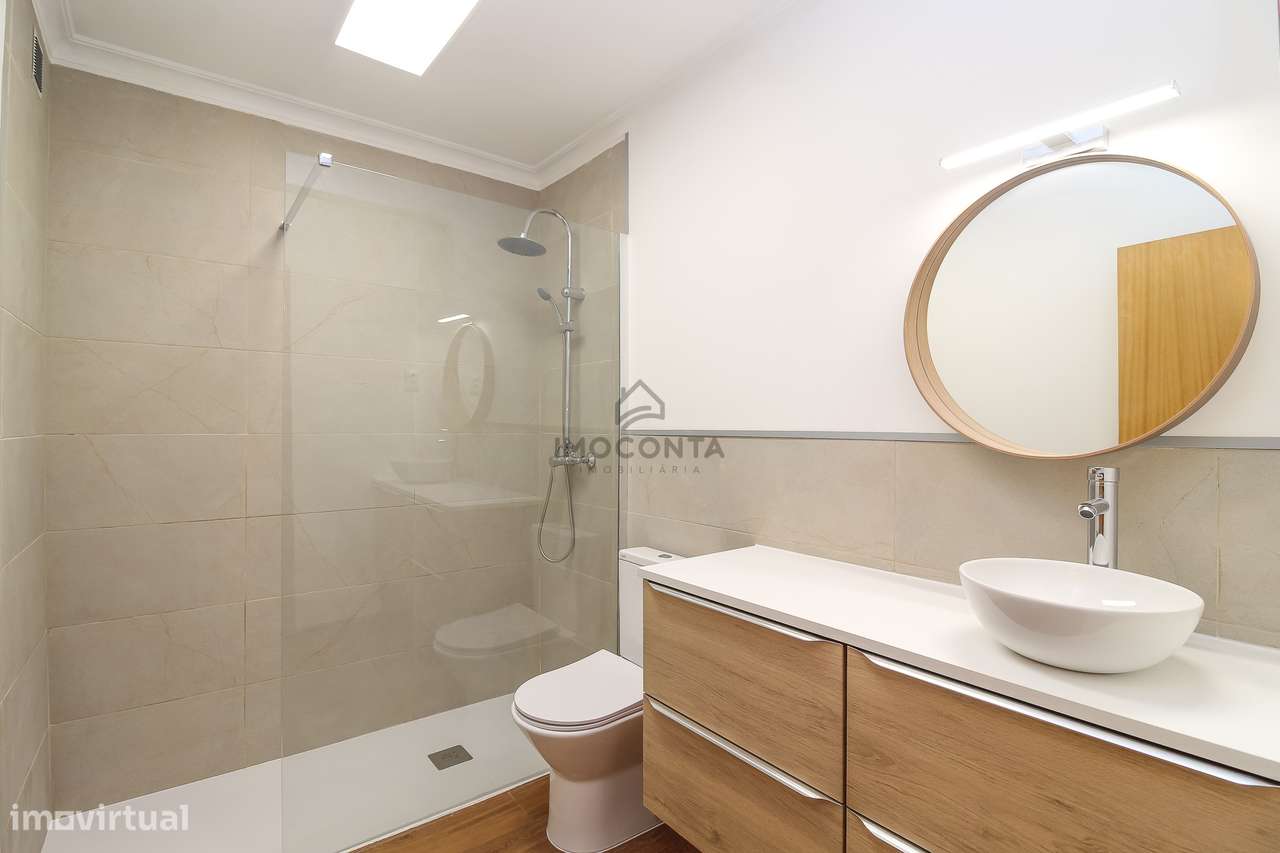 T2+1 Como Novo no Centro de Valongo-15