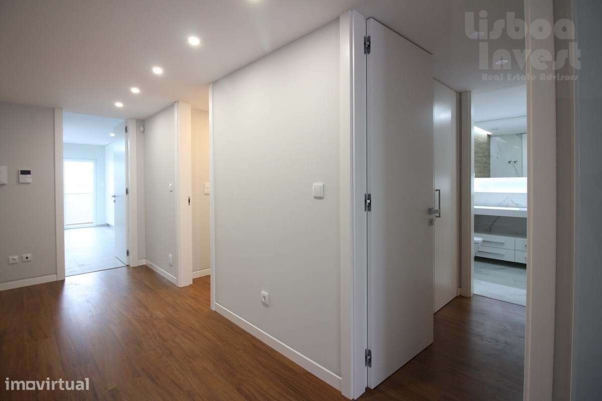 Vendo T3 Centro de Carcavelos Luxo-17