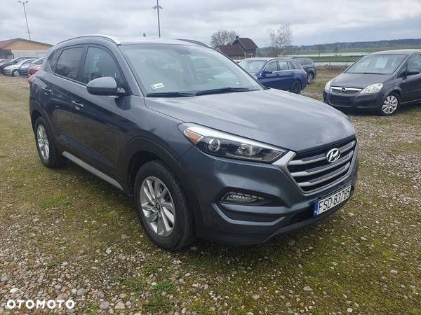 Hyundai Tucson - 1