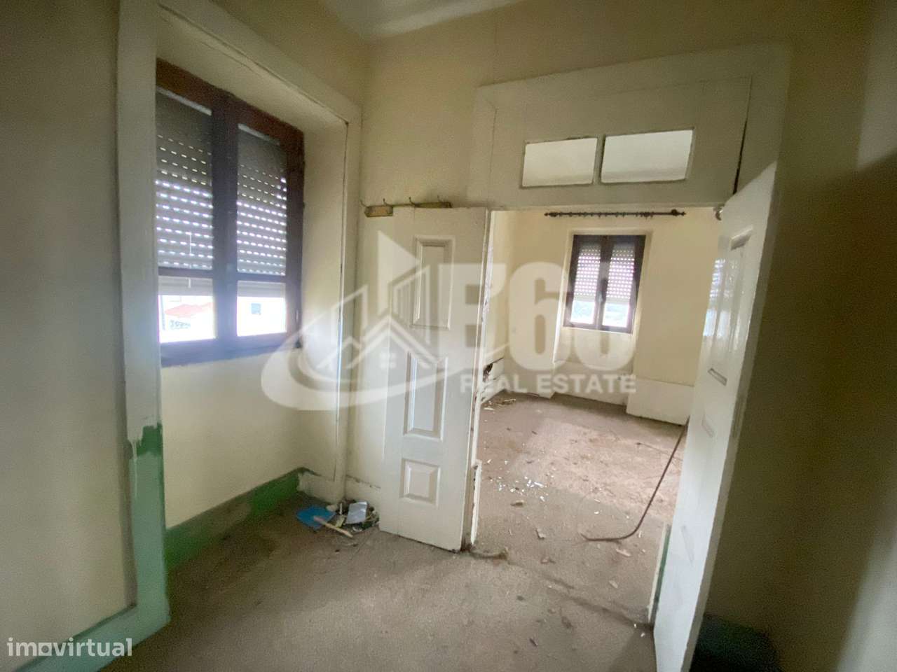 MORADIA PARA RECUPERAR EM RIO MEÃO - Grande imagem: 3/30