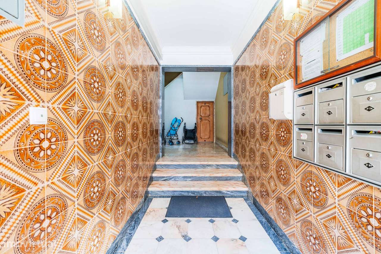 T2 totalmente remodelado no Cacém-35