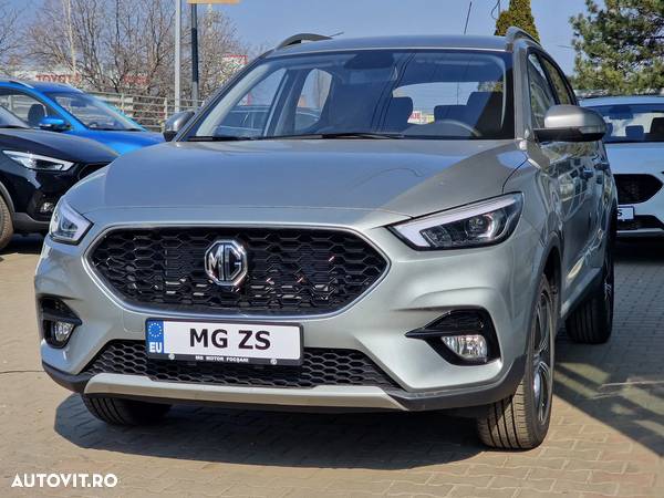 MG ZS - 4