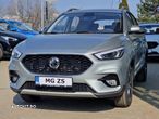 MG ZS - 4