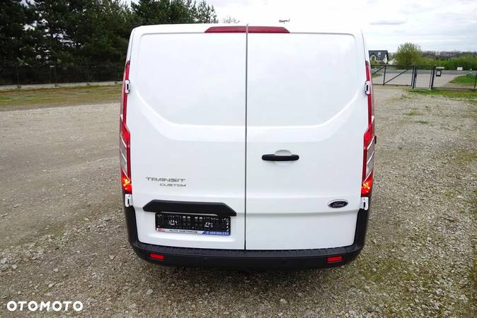 Ford Transit Custom 2.0 Ecoblue 130 KM L1H1 Klima Webasto - 15