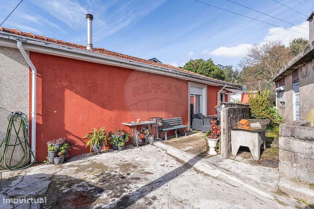 Moradia T2 para venda-13