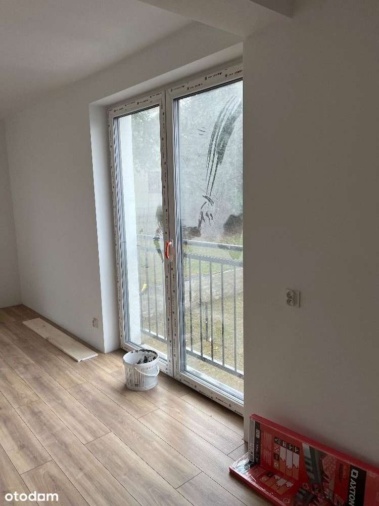 3 mieszkania ,1 nowy budynek , 6x parking , ogród-6