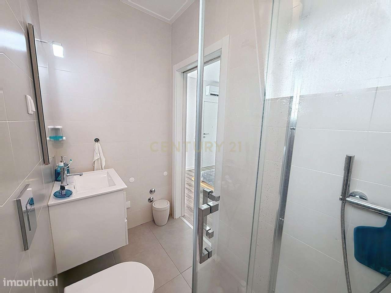 Apartamento T2 em Nazaré, Leiria - Oportunidade Única!-28