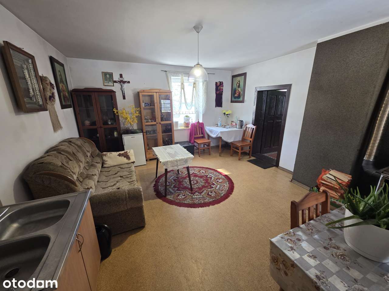 Dom do generalnego remontu o powierzchni 70 mkw Cięcina.-13