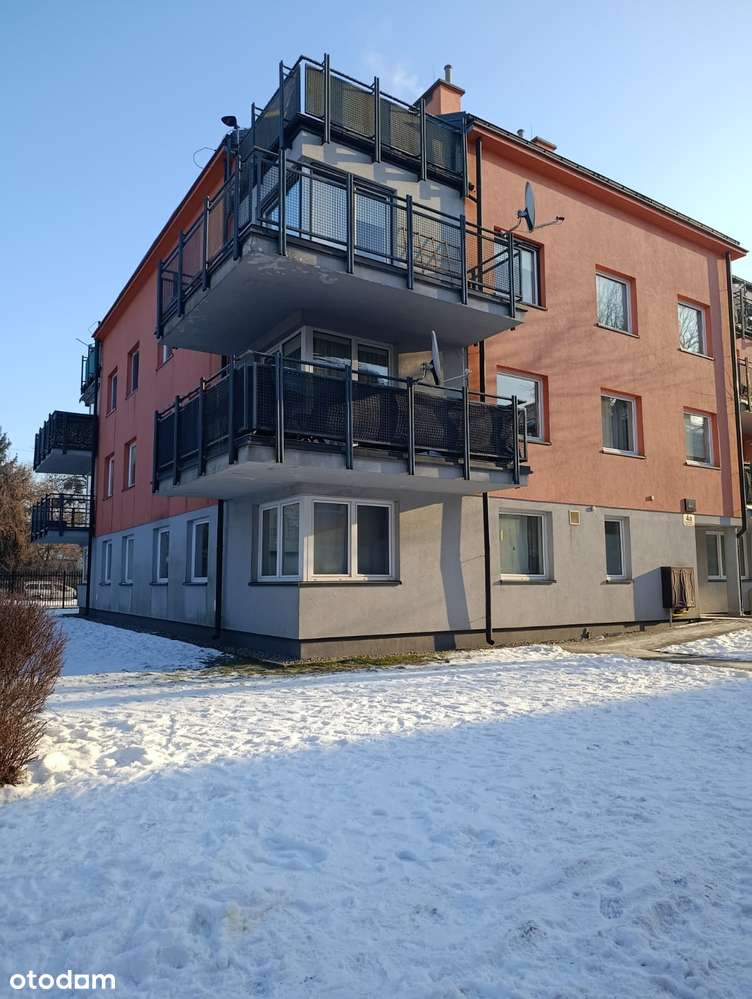 Atrakcyjne 2 pokojowe mieszkanie w Brwinowie, 1 km od PKP-13