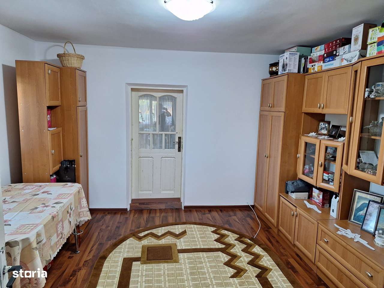 De vanzare casa la 5 min de Roman, Teren 1070 mp, 78.000 euro - Imagine principală: 4/19