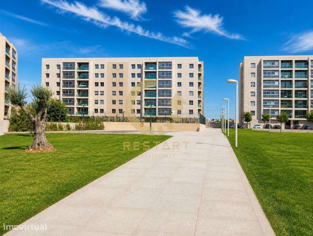T2 Mobilado em Condomínio Fechado com Piscina | Vila Nova da Telha – M-31