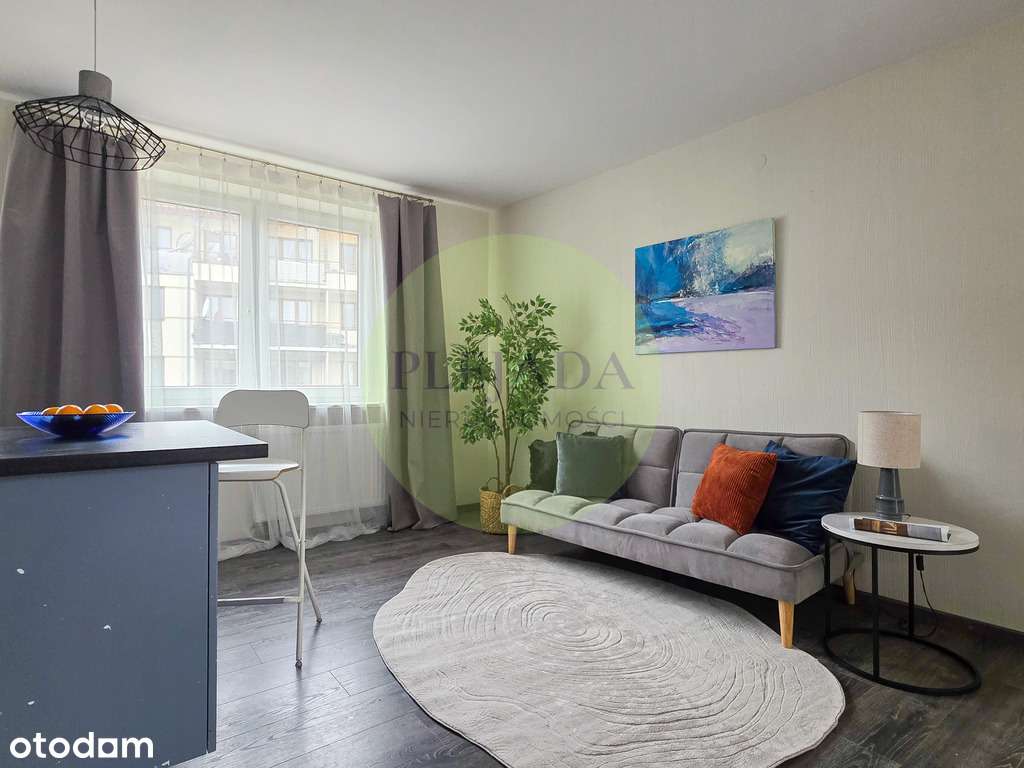 Duże 2- poziomowe mieszkanie na strzeżonym osiedlu-0