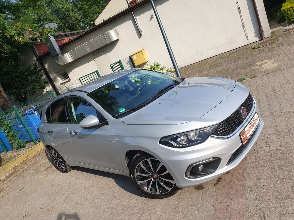 Fiat Tipo II (2016-) 1.4 T-Jet Lounge 2017