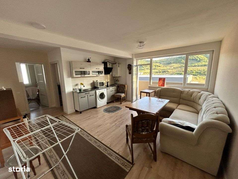 Apartament cu 2 camere, 42 mp, balcon, zona Urusagului - Imagine principală: 1/10