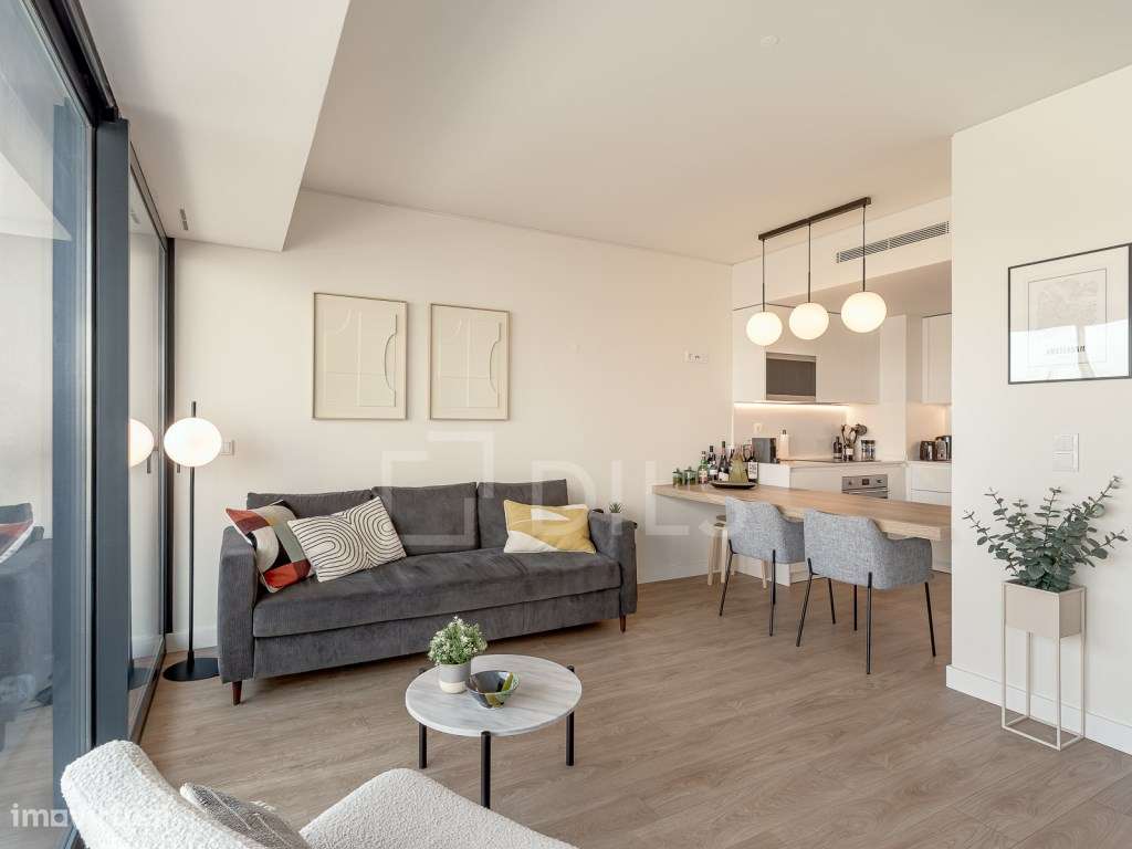 Apartamento T1 nos Olivais, com varanda, estacionamento e arrecadação - Grande imagem: 5/15