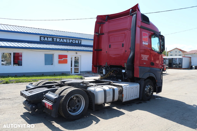 Mercedes-Benz Actros - 4