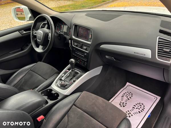 Audi Q5 2.0 TDI quattro Stronic - 14