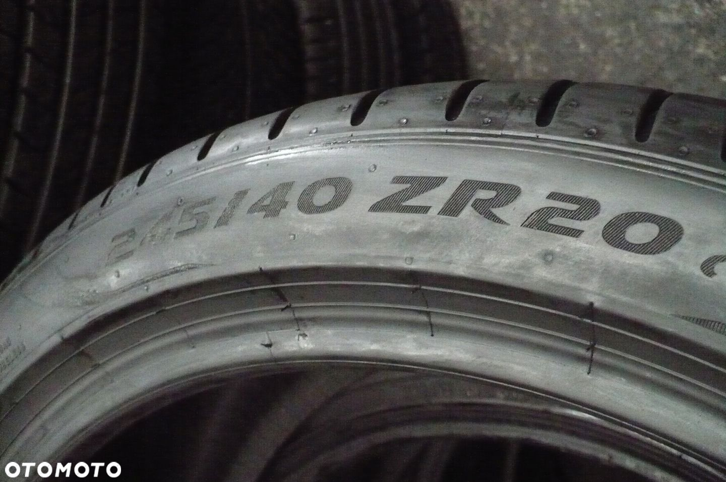 PIRELLI P Zero PZ4 245/45R20 6,1mm 2021 - 2