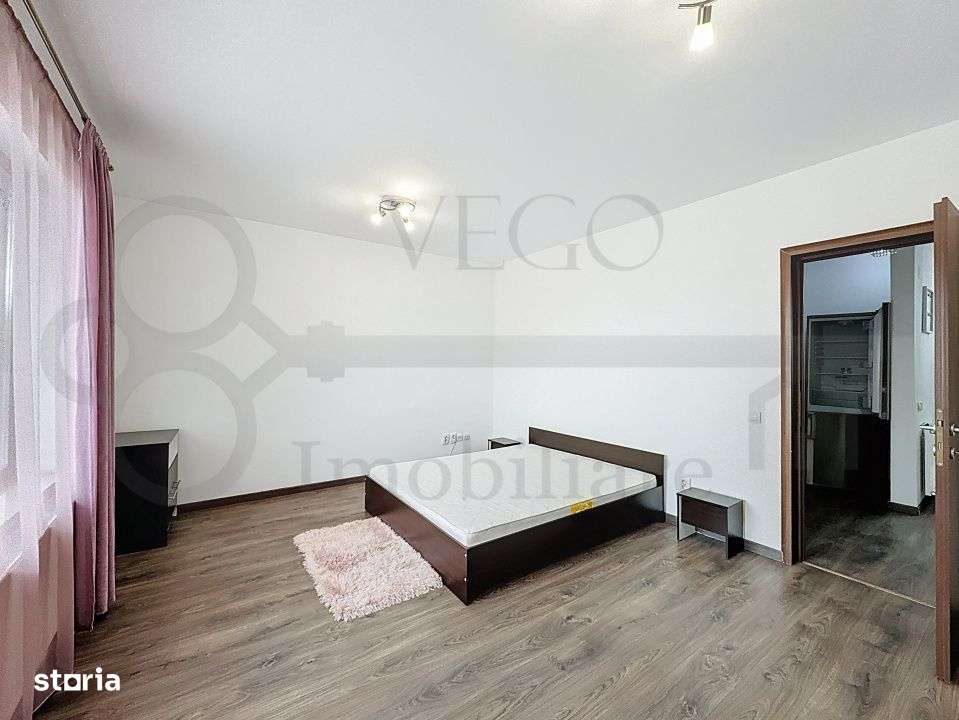 2 camere decomandate, 58 mp, loc de parcare, zona Borhanci - Imagine principală: 3/12