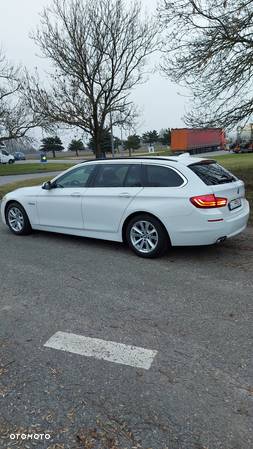 BMW Seria 5 520d Touring - 5