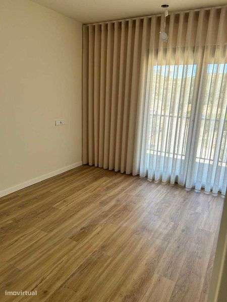 Moradia T2 Nova - Mirandela, em fase de Acabamentos - Grande imagem: 4/12