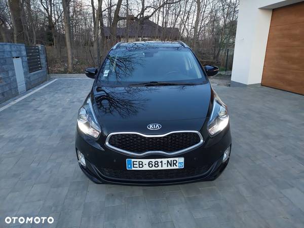 Kia Carens 1.7 CRDi 141 UEFA EURO 2016 - 3