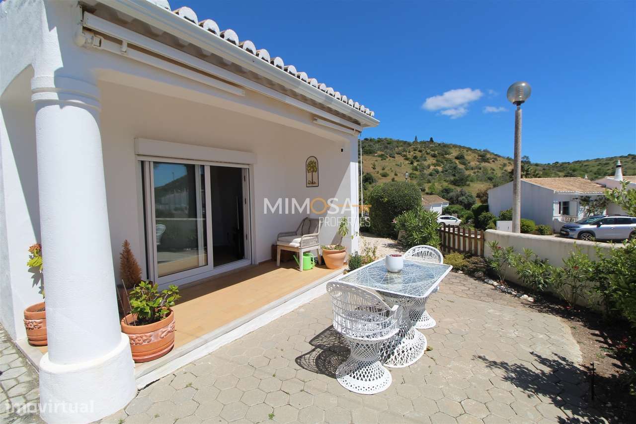 Moradia T3 totalmente renovada junto à Praia da Luz, Algarve - Grande imagem: 4/26