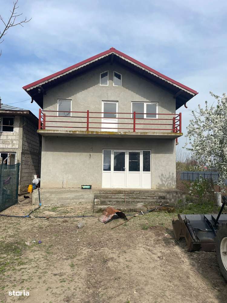 Casa de vanzare, Poroschia, in constructie avansata-0
