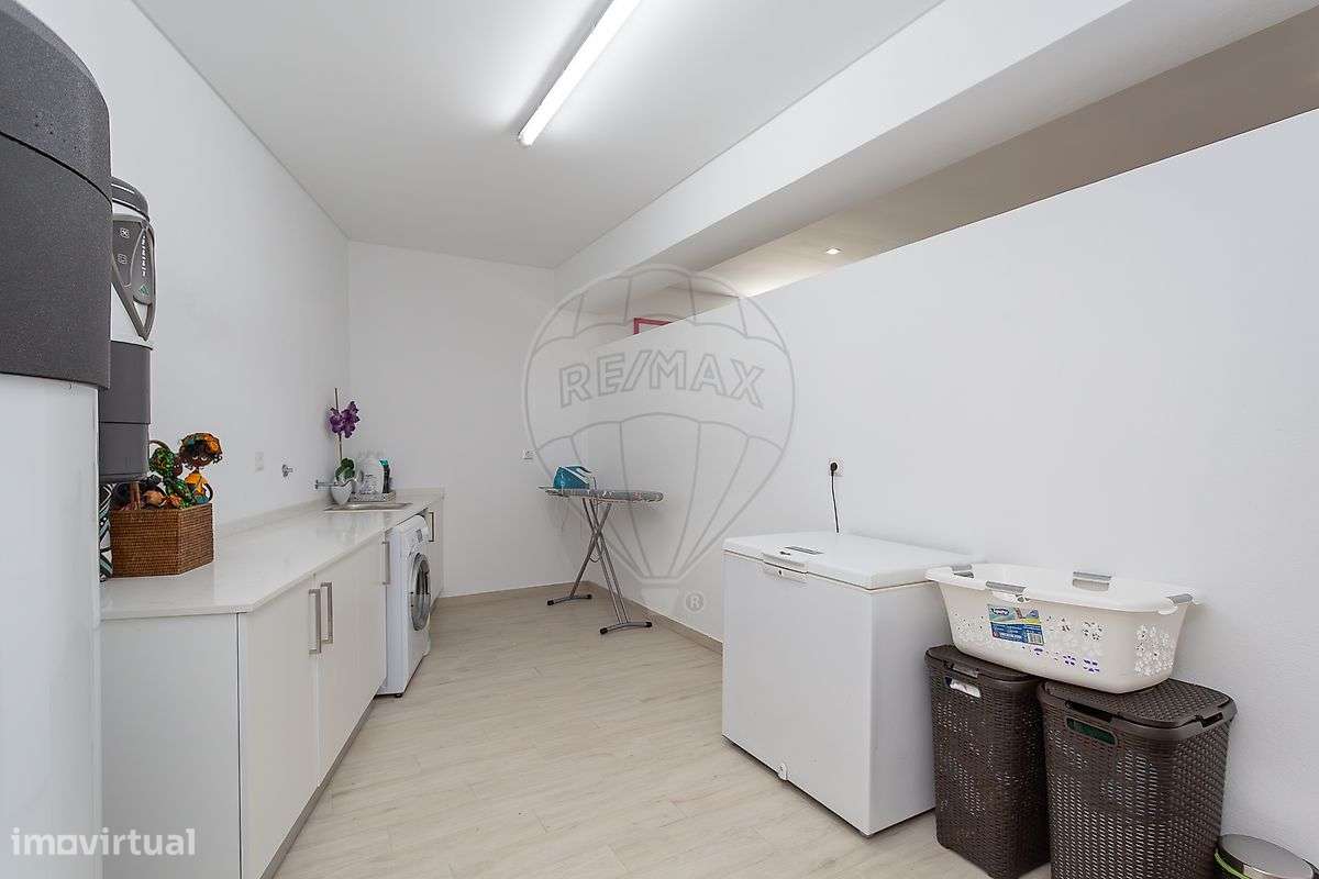 Moradia T4 para venda-41