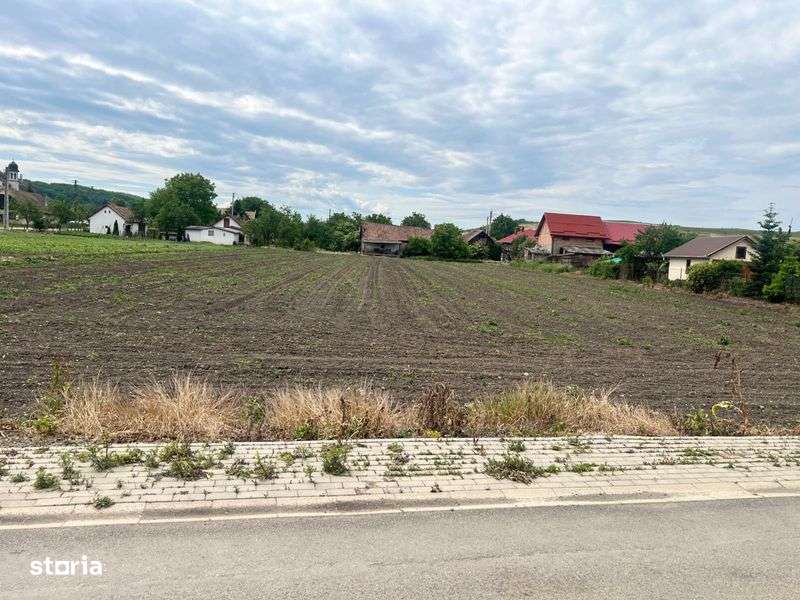 Casa si Teren de Vanzare in Iclod Cluj - Imagine principală: 4/7