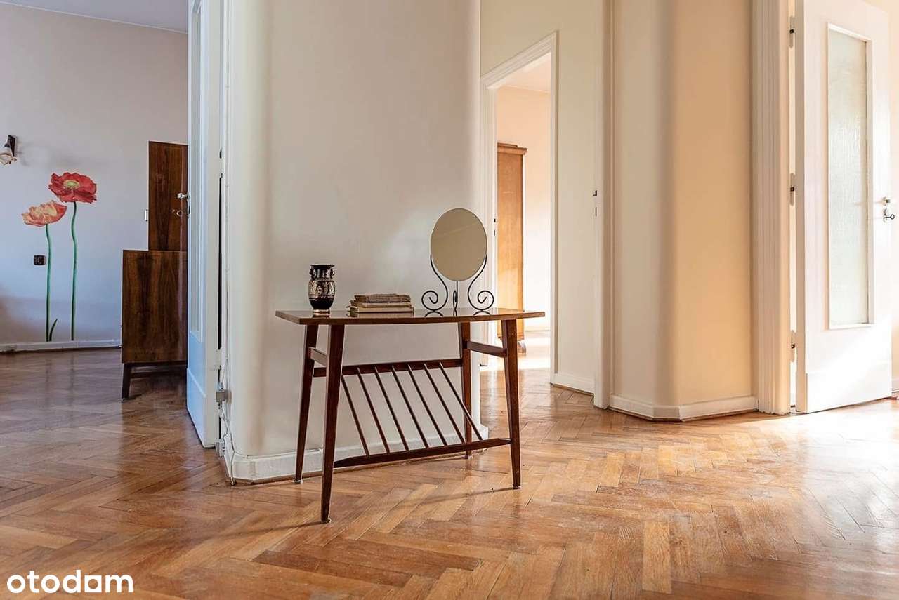 4 pokoje; 99 m² w sercu Łodzi – kamienica z CO; balkon; 3,2m wysokości-13