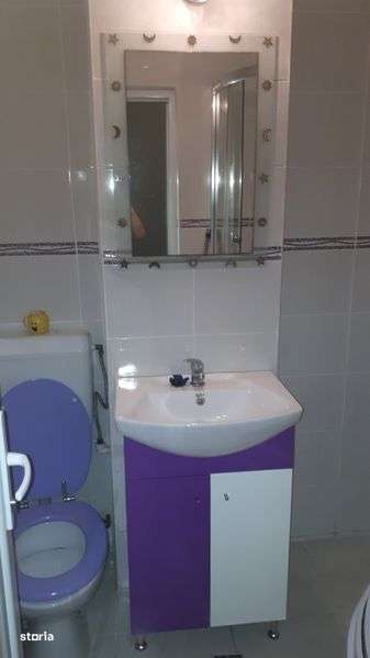 Vind apartament 2 camere,micro 9,parter - Imagine principală: 5/7