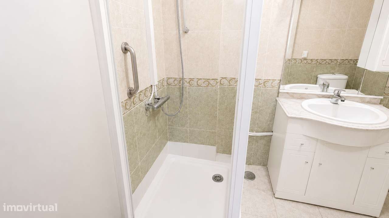 T1+1 com 86,98 m² junto ao Metro do Lumiar-14