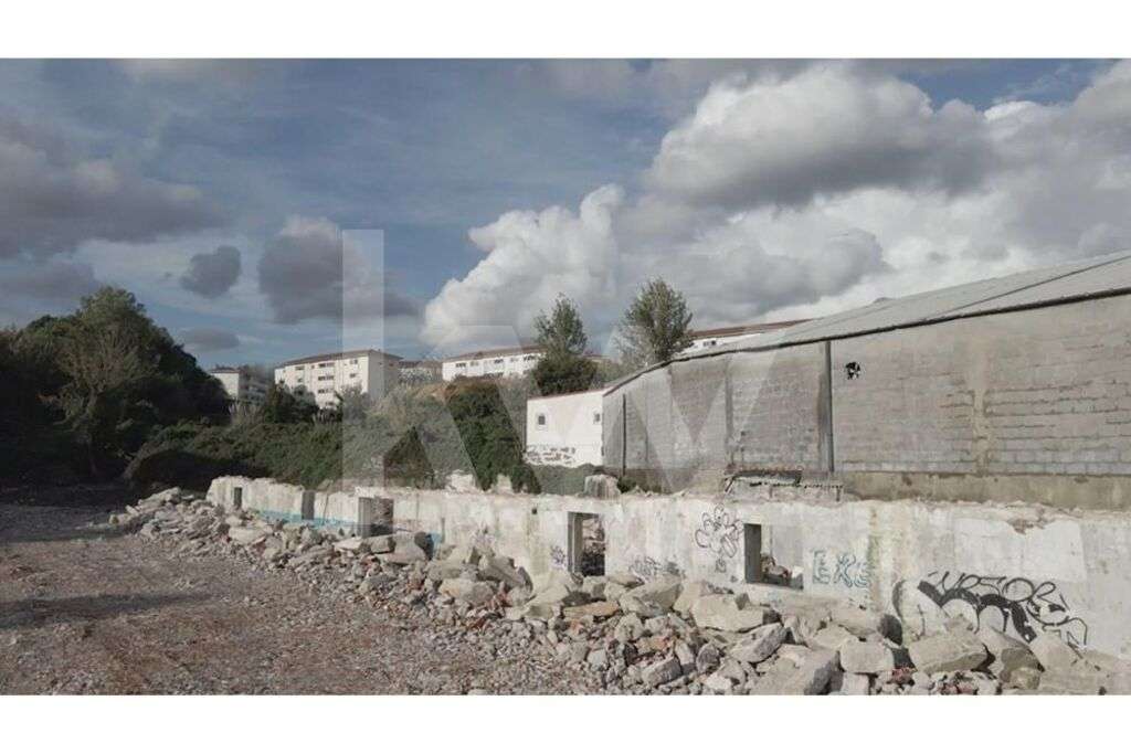 Terreno na zona Oriental do Porto, PIP aprovado construção em altura n - Grande imagem: 5/23