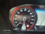 Volvo XC 60 D4 AWD Geartronic RDesign - 10