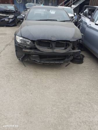 Dezmembrez BMW E92 325i - 2