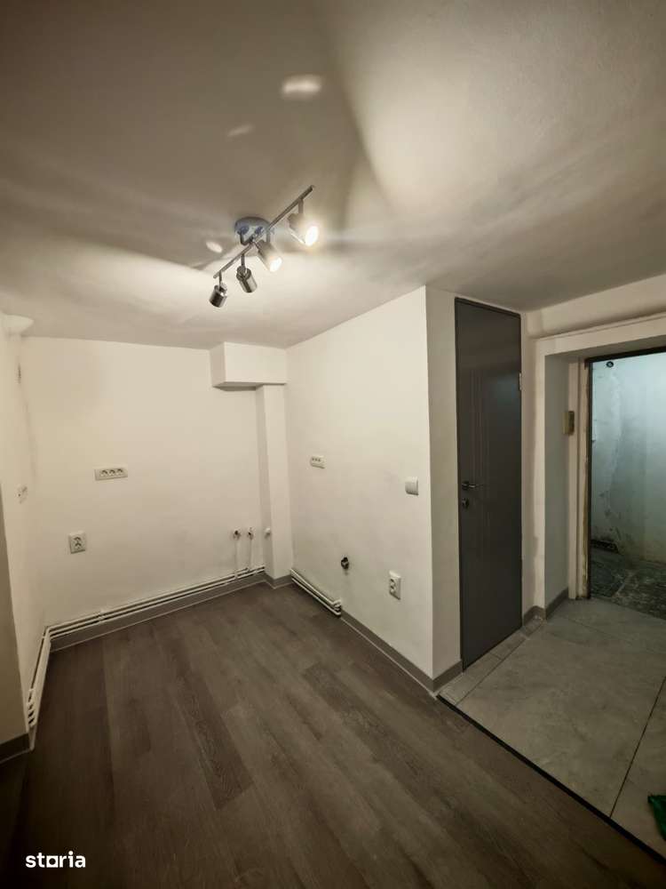 Hala productie/depozitare zona Stupini - Imagine principală: 5/7