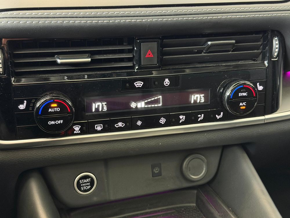 Nissan Qashqai N-Connecta + Pakiet technologiczny + Szklany dach Salon Polska