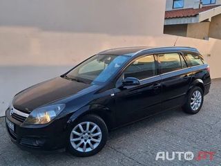 Opel Astra 1.7 CDTi Elegance