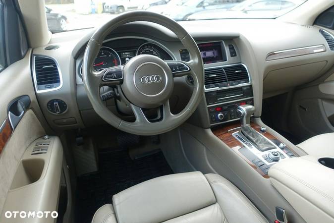 Audi Q7 - 21