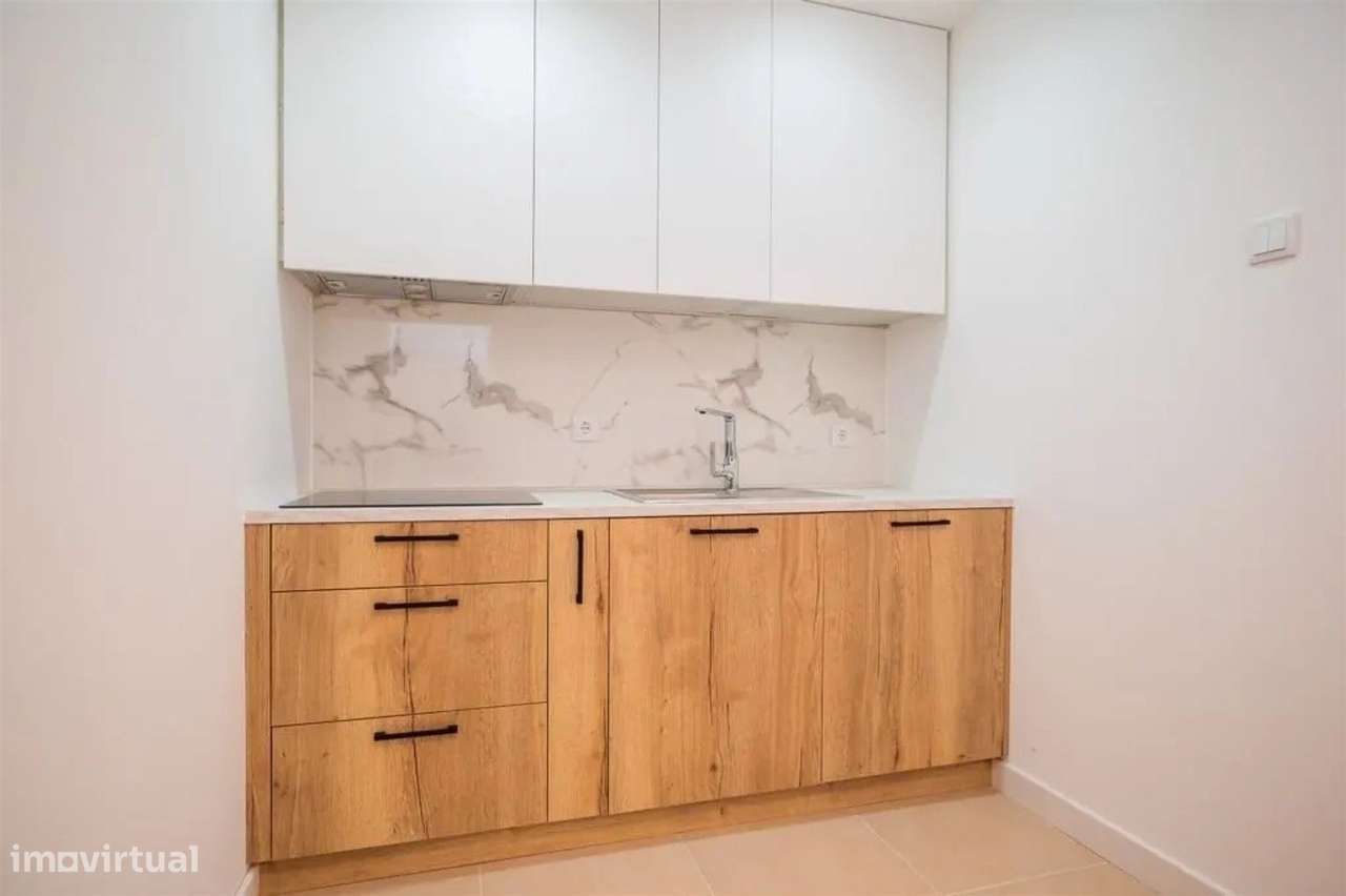 Apartamento T1 Venda em Massamá e Monte Abraão,Sintra-6