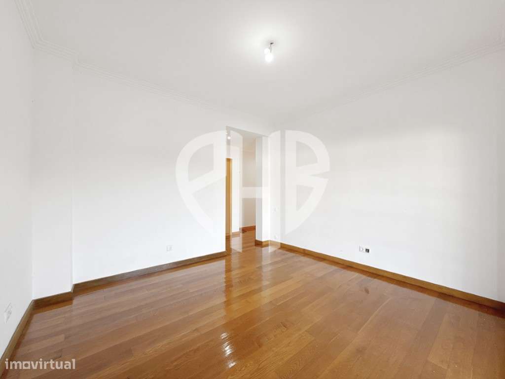 Moradia Geminada T4 // Condominio - Aldeia de Irmãos / Azeitão-33