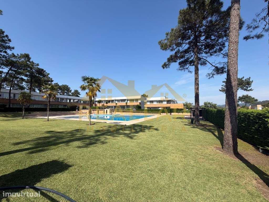 Exclusiva Moradia T4 Semi-Nova com Vista Rio - Condomínio Privado Q...-31
