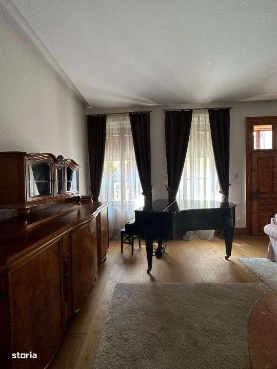 Casa Individuala 690 mp  Cristian-15