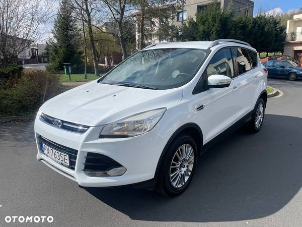 Ford Kuga 2.0 TDCi 2x4 Titanium - 19