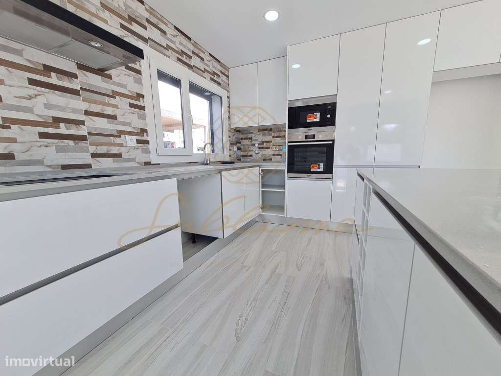 Moradia Térrea com 4 Quartos 'NOVA'-9